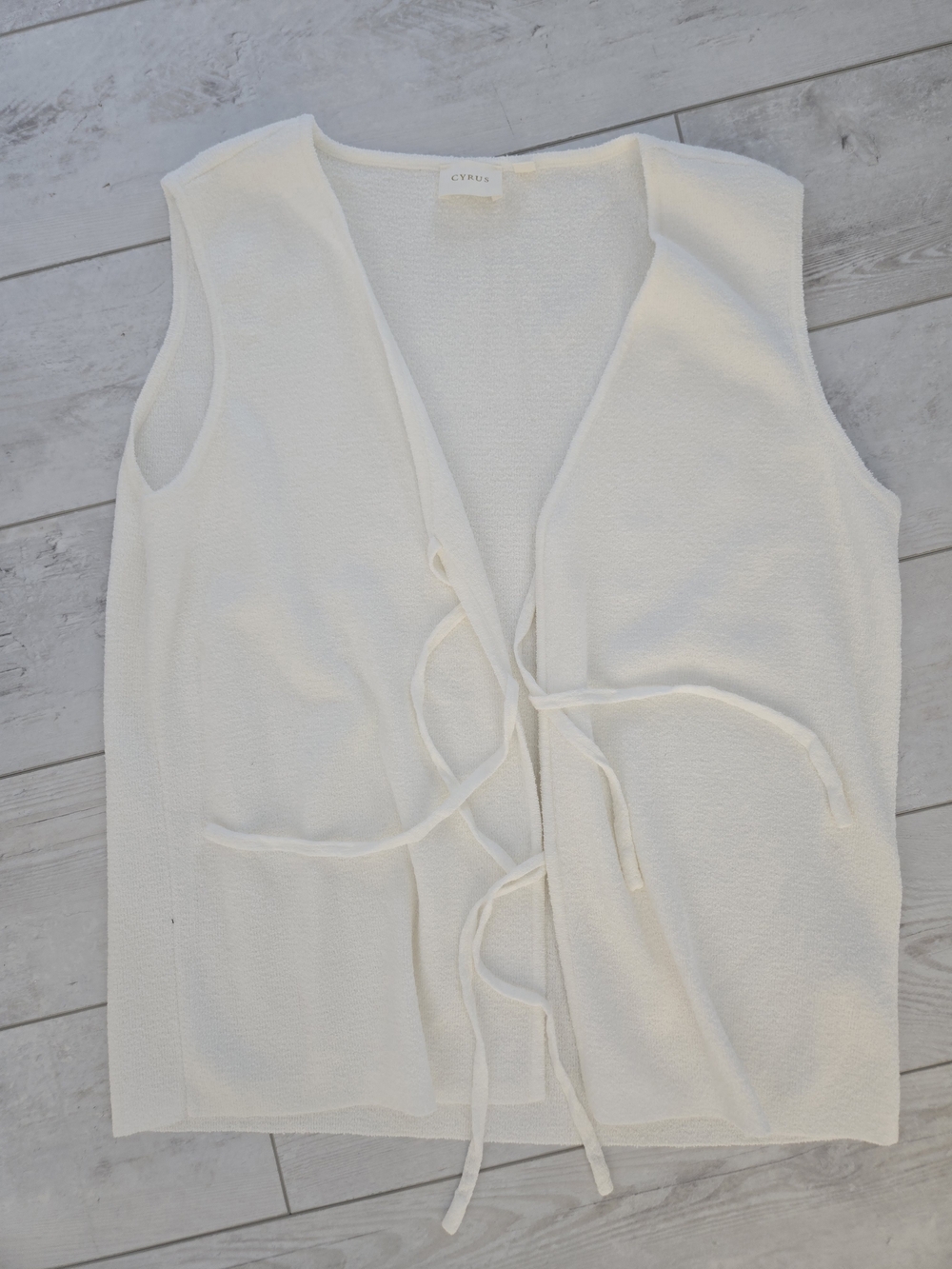 Cyrus Light Cream Textured Tie-Front Sleeveless Vest